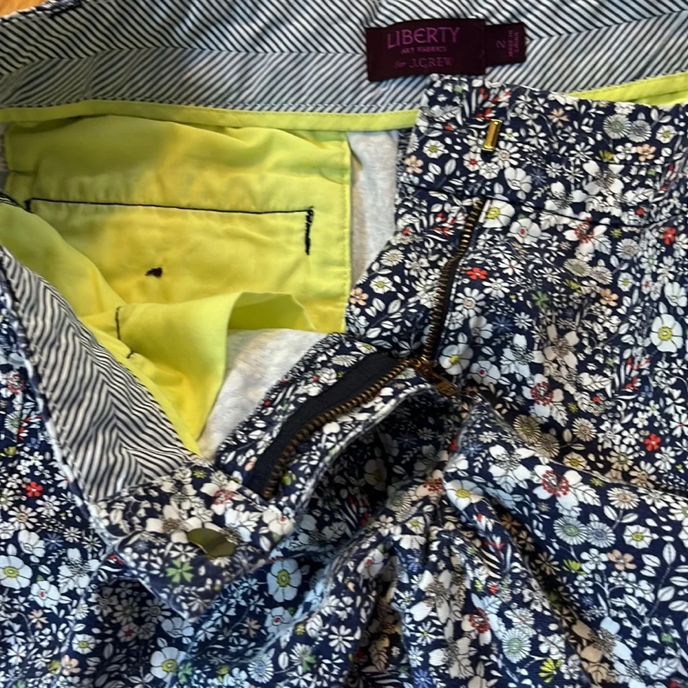 J.Crew liberty art fabric shorts size 2 blue floral Meadow print